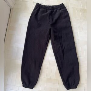 Aritzia Sweatfleece mega fit sweatpants
